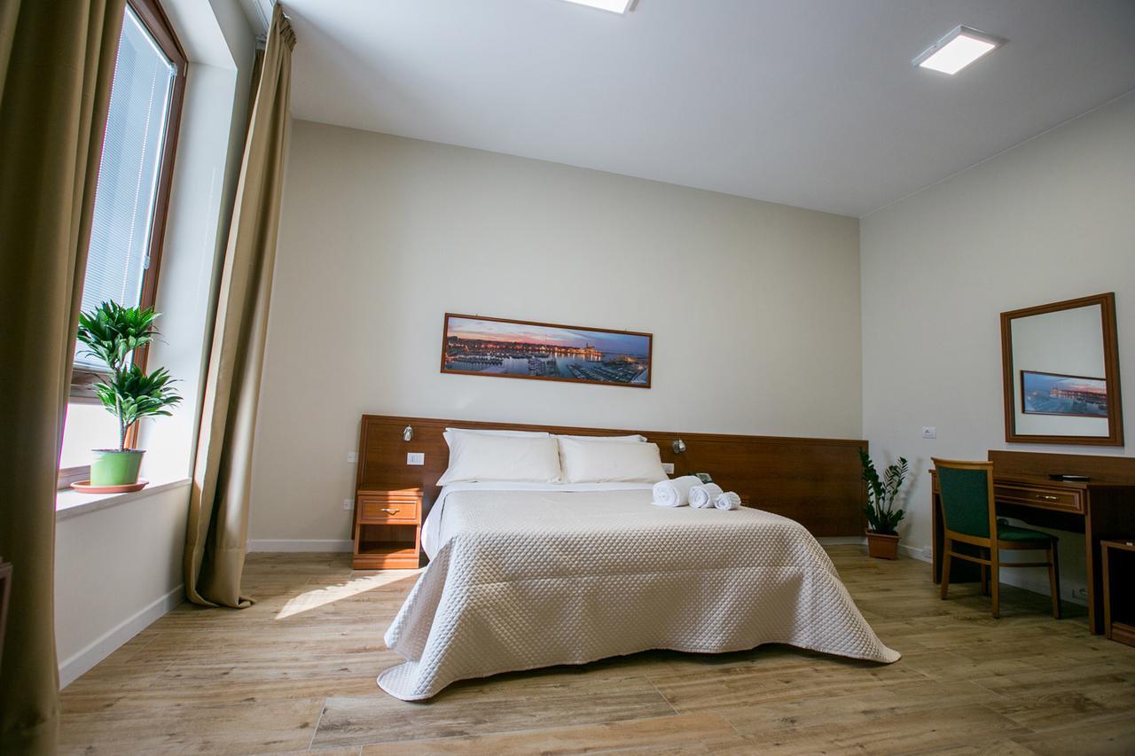 Residence Trani Dış mekan fotoğraf