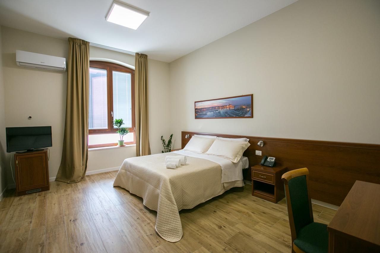 Residence Trani Dış mekan fotoğraf